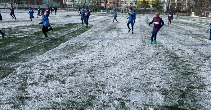 V neděli 26.11.2023 začal dlouhodobý zimní turnaj mladších žáků, který klub již tradičně v tomto zimním období pořádá. Příští víkend bude rozehrán i zimní turnaj starších žáků.